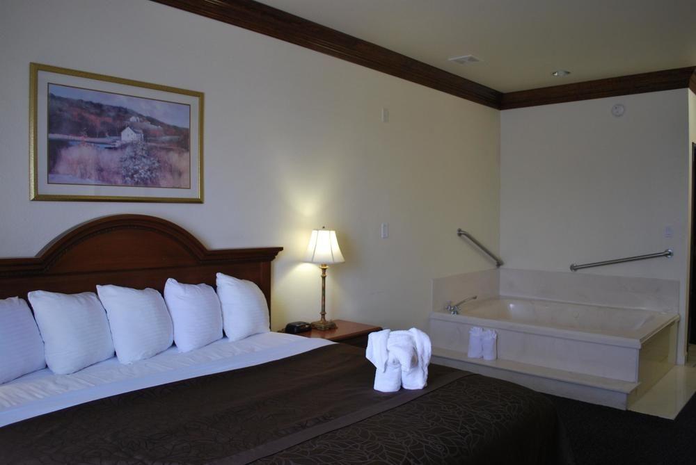 Best Western Fort Worth Inn And Suites Esterno foto
