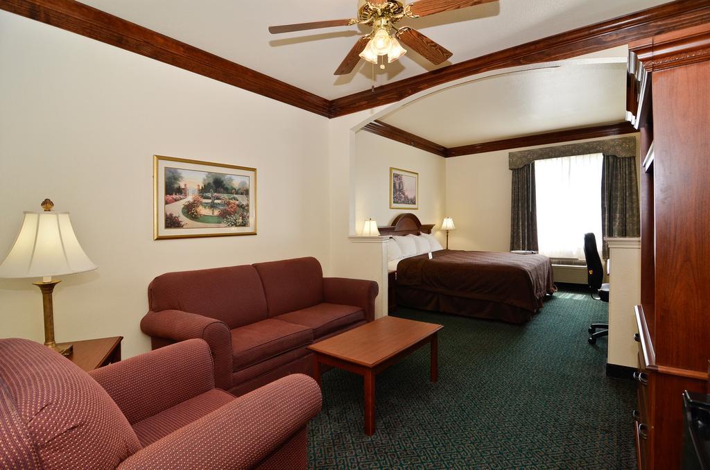 Best Western Fort Worth Inn And Suites Esterno foto
