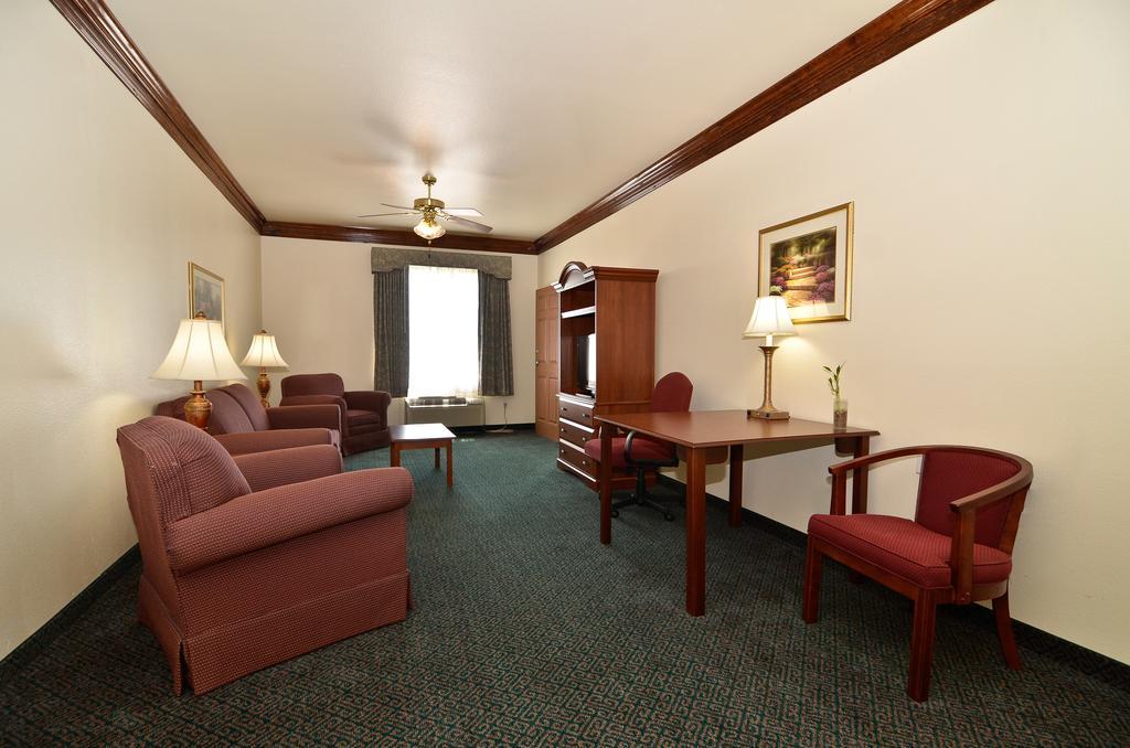 Best Western Fort Worth Inn And Suites Esterno foto